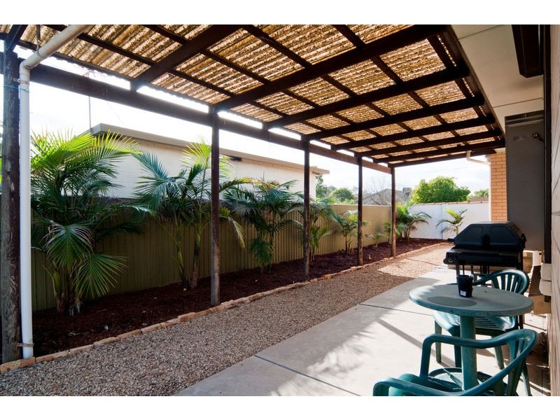 8 Weebo Street, Gilles Plains SA 5086