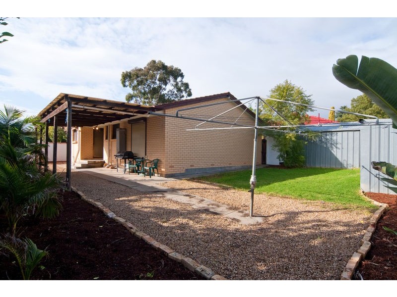 8 Weebo Street, Gilles Plains SA 5086
