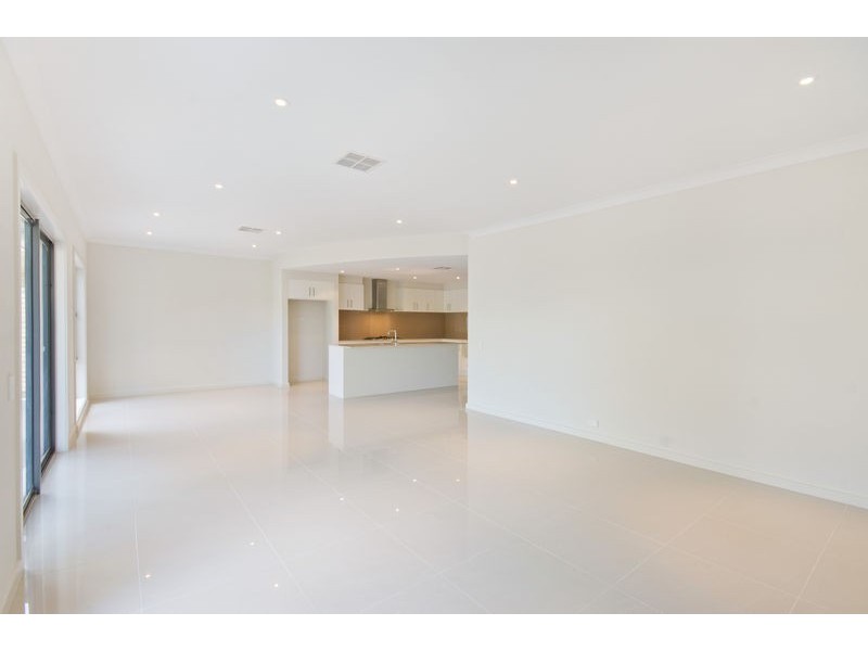 26 Horsley Drive, Kidman Park SA 5025