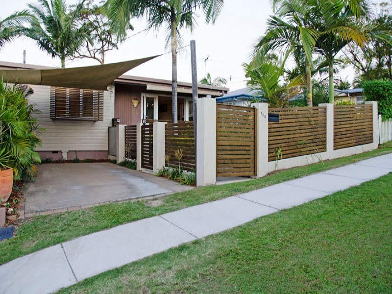 100 Wemvern Street, Upper Mount Gravatt QLD 4122