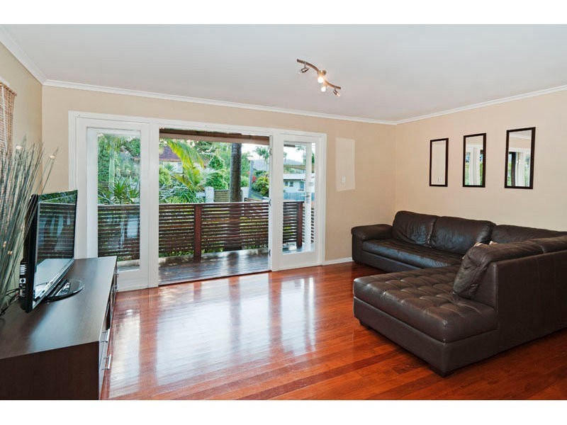 100 Wemvern Street, Upper Mount Gravatt QLD 4122