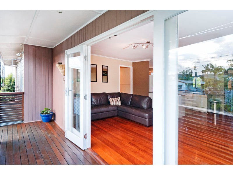 100 Wemvern Street, Upper Mount Gravatt QLD 4122