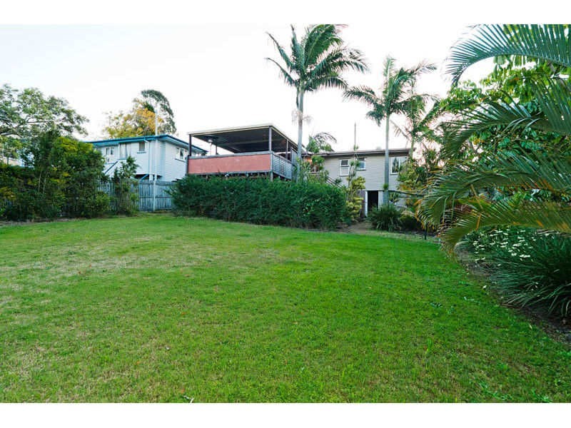 100 Wemvern Street, Upper Mount Gravatt QLD 4122
