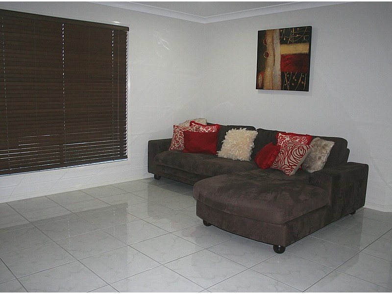 Wishart QLD 4122