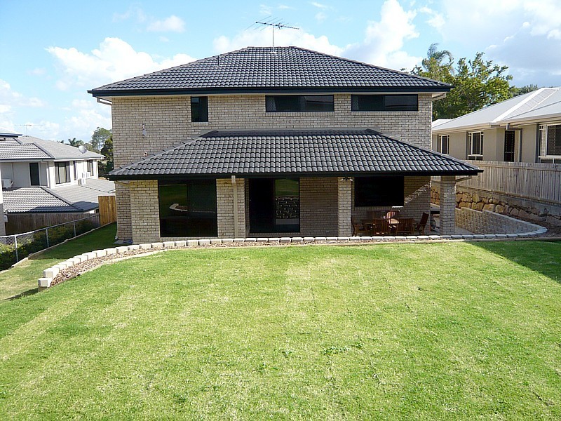 Wishart QLD 4122