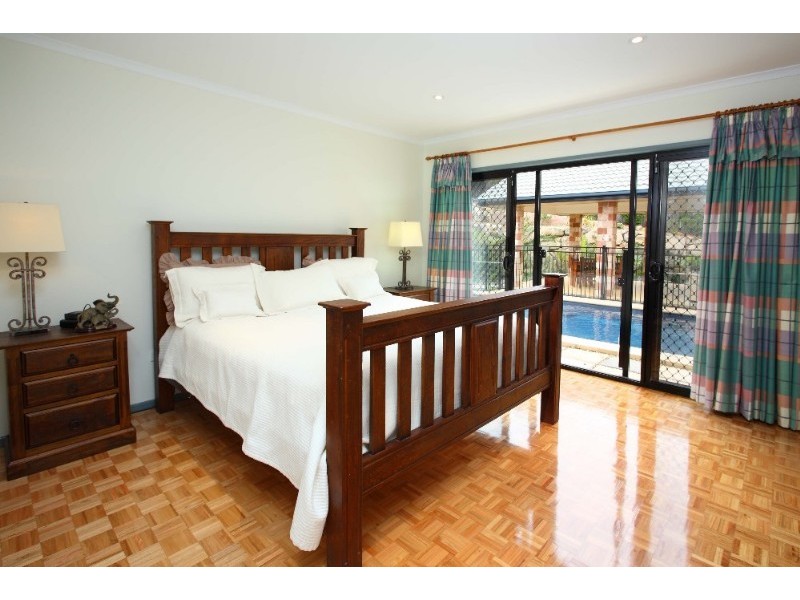 7 Casuarina Place, Mount Gravatt East QLD 4122