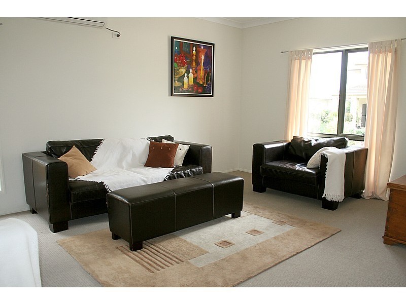 103 Tristania Way, Mount Gravatt East QLD 4122