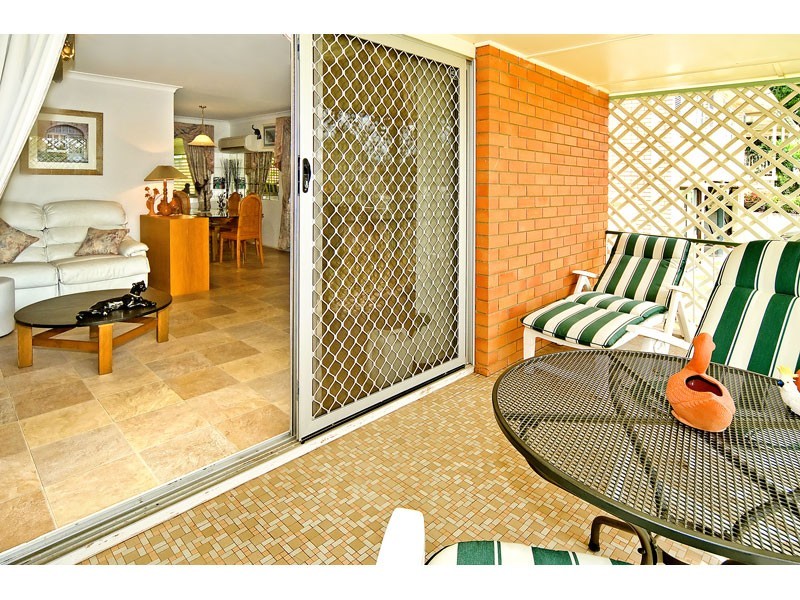 10 Hilary Street, Wishart QLD 4122