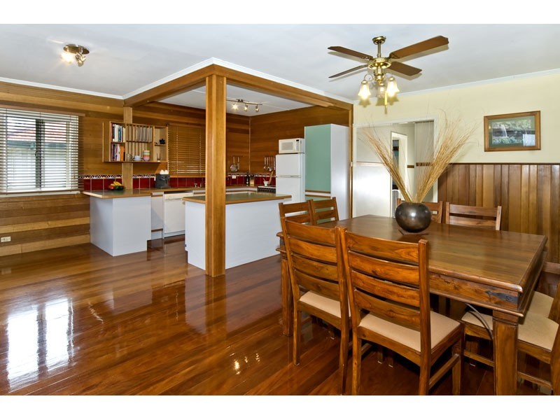 74 Hoff Street, Mount Gravatt East QLD 4122