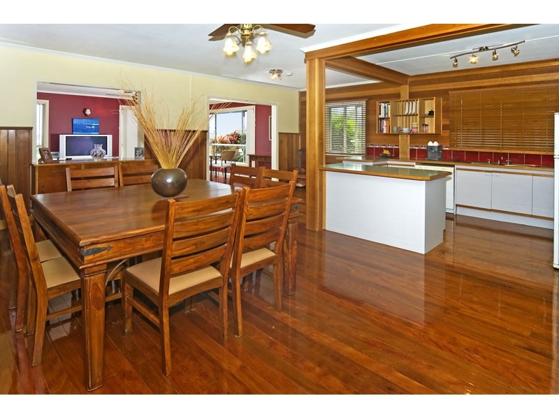 74 Hoff Street, Mount Gravatt East QLD 4122