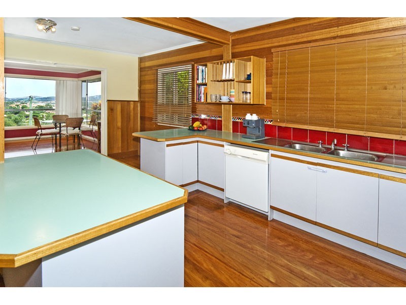 74 Hoff Street, Mount Gravatt East QLD 4122