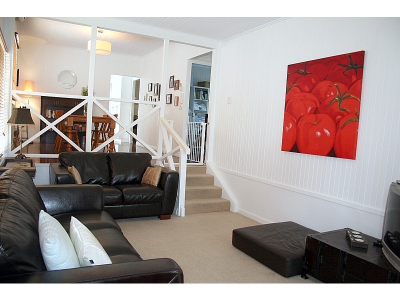 17A Durimbil Street, Camp Hill QLD 4152