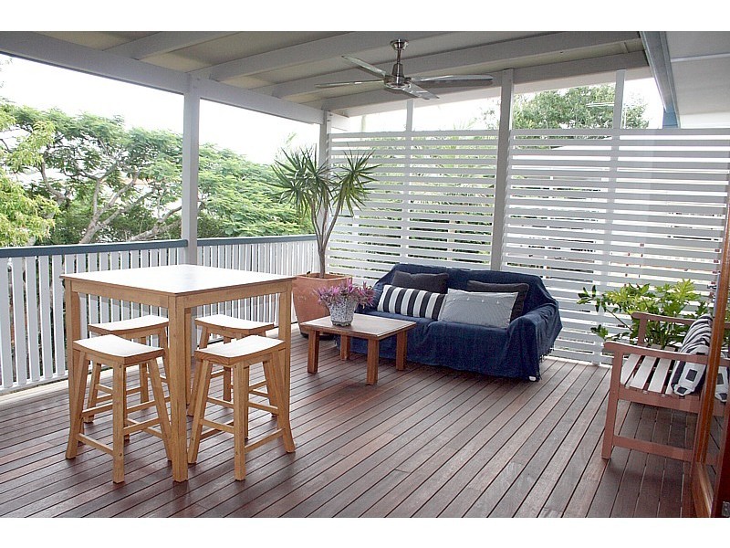 17A Durimbil Street, Camp Hill QLD 4152