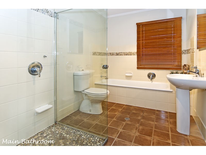 5 Cary Street, Mount Gravatt East QLD 4122