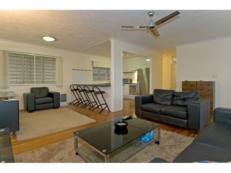 11 Morella Street, Wishart QLD 4122