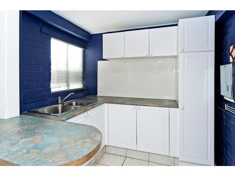 8 Irandi Street, Mansfield QLD 4122