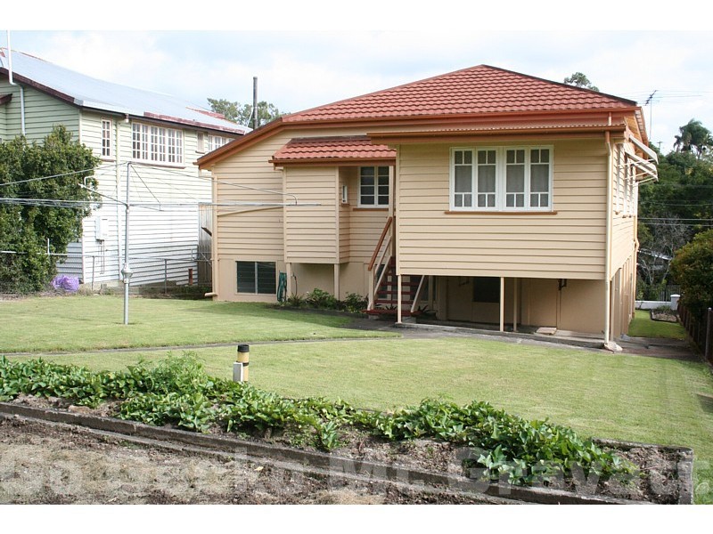 31 Margaret Street, Camp Hill QLD 4152