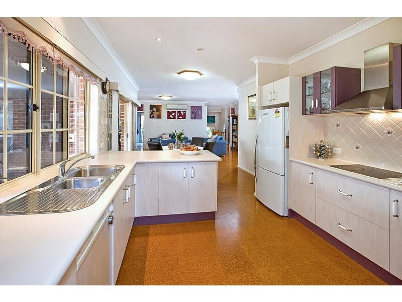 8 Franquin Crescent, Kuraby QLD 4112