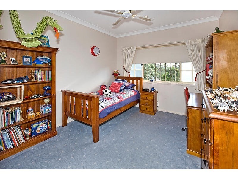 8 Franquin Crescent, Kuraby QLD 4112