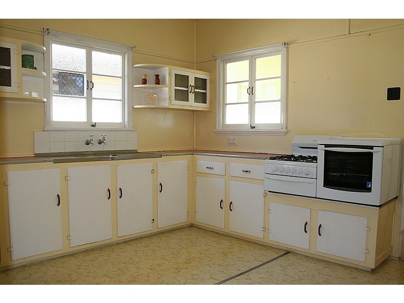 39 Durimbil Street, Camp Hill QLD 4152