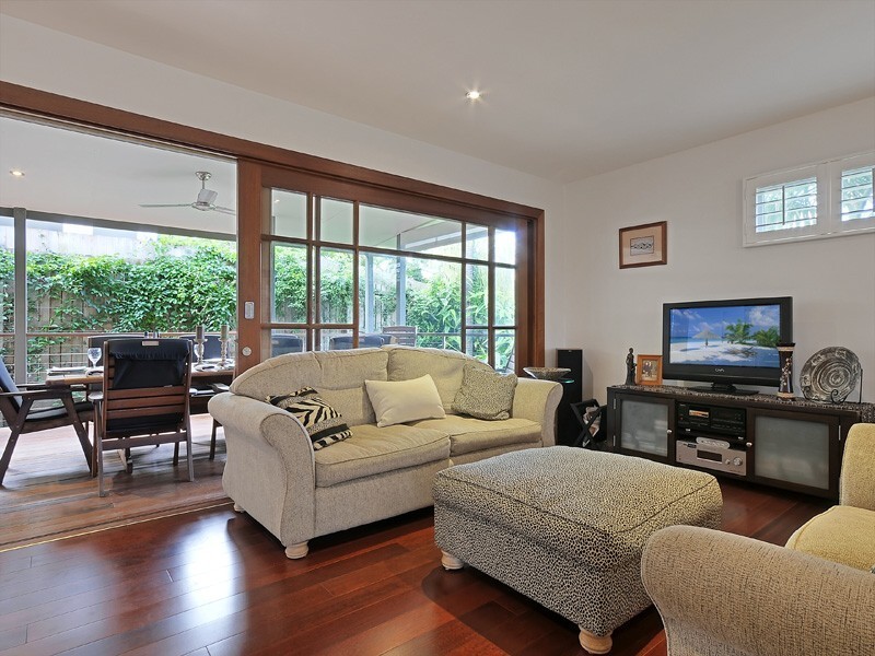 58 Dunrod Street, Holland Park West QLD 4121