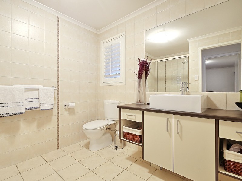 58 Dunrod Street, Holland Park West QLD 4121