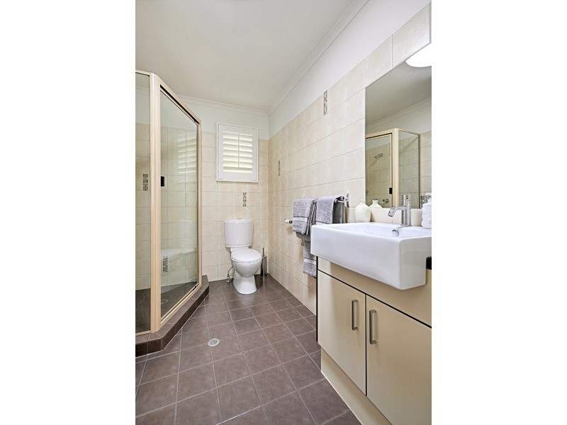 58 Dunrod Street, Holland Park West QLD 4121