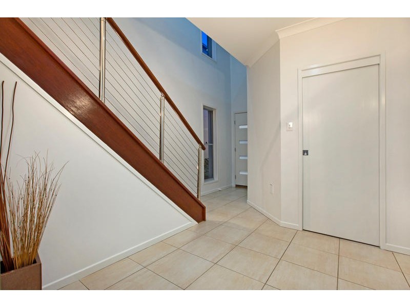 84 Stanley Road, Camp Hill QLD 4152