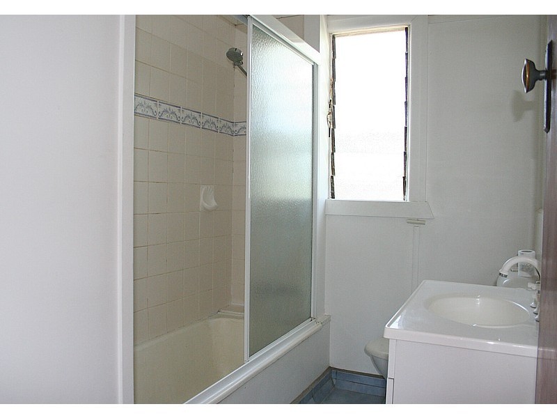 59 Canning Street, Holland Park QLD 4121