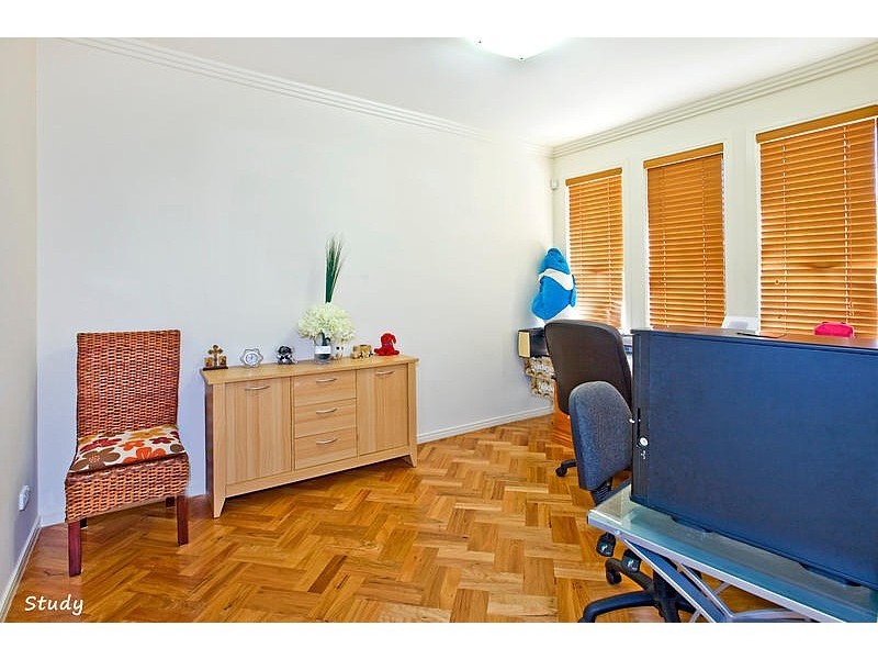 7 Avonlea Place, Eight Mile Plains QLD 4113