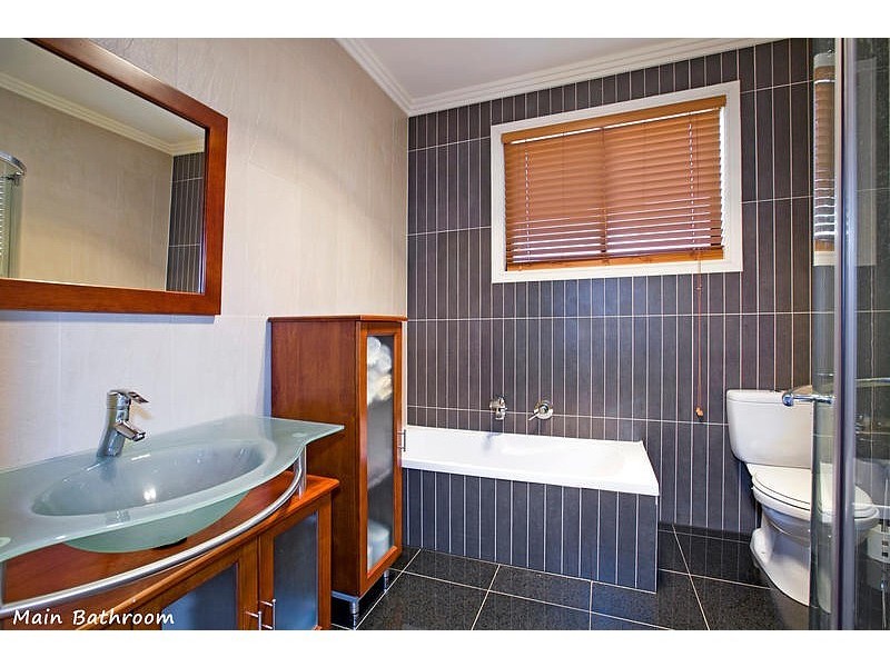 7 Avonlea Place, Eight Mile Plains QLD 4113