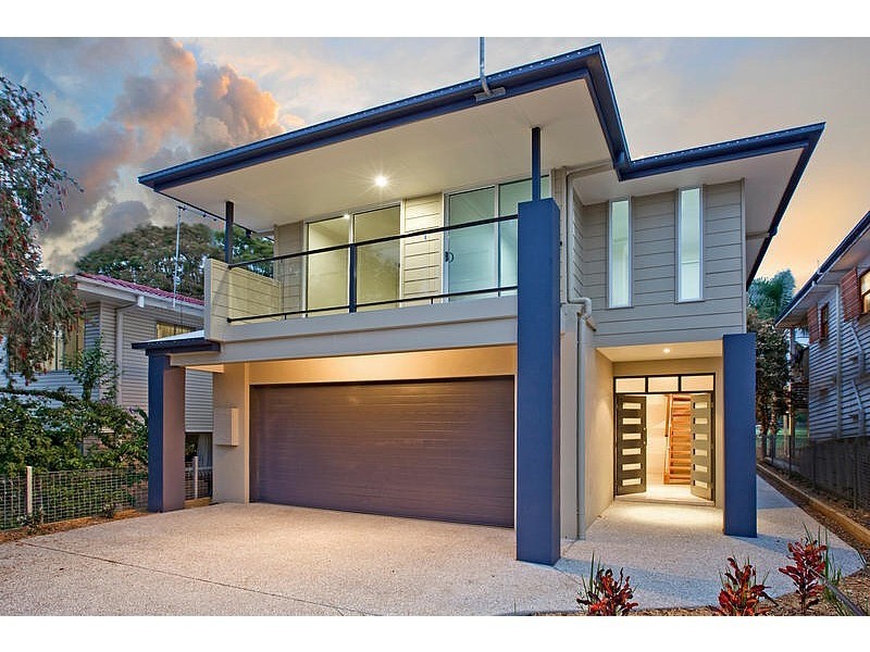 47 Pear Street, Greenslopes QLD 4120