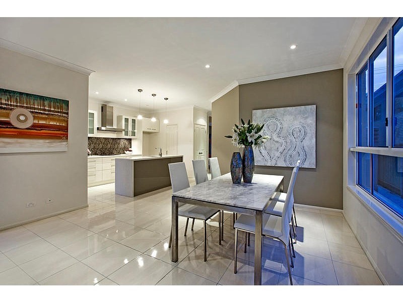 47 Pear Street, Greenslopes QLD 4120