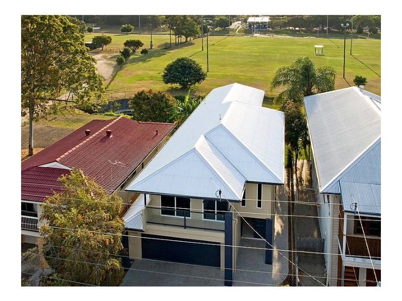 47 Pear Street, Greenslopes QLD 4120