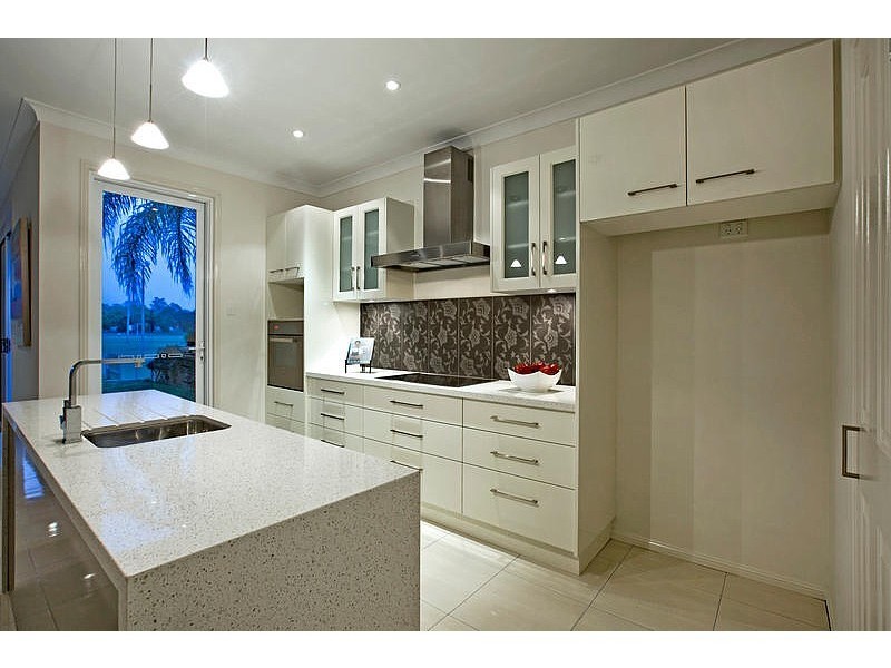 47 Pear Street, Greenslopes QLD 4120