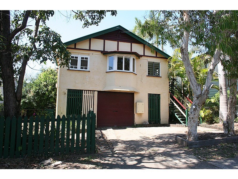 2 Kenneth Street, Tarragindi QLD 4121