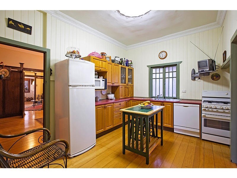 50 Shakespeare Street, Coorparoo QLD 4151