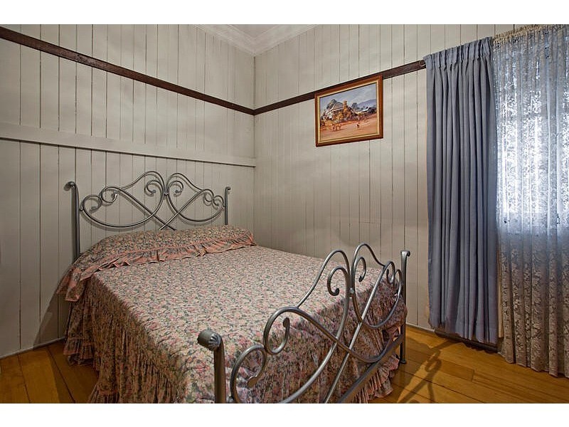 50 Shakespeare Street, Coorparoo QLD 4151