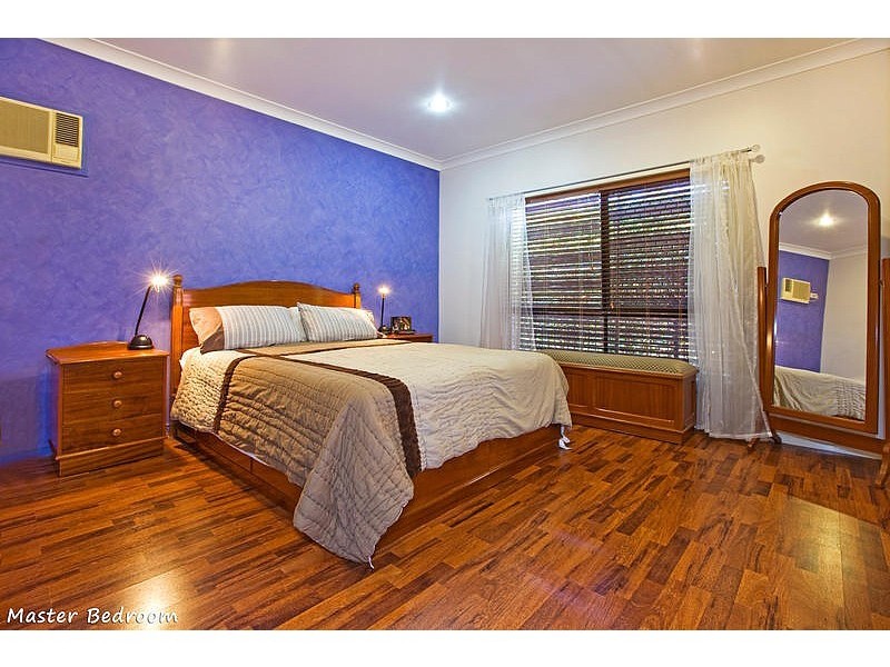 62 Regent Street, Eight Mile Plains QLD 4113