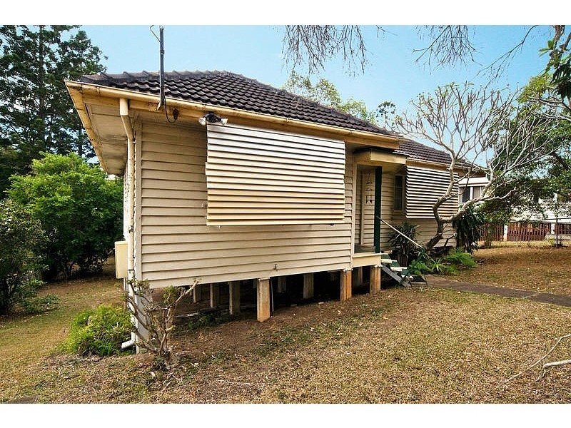 86 Laura Street, Tarragindi QLD 4121