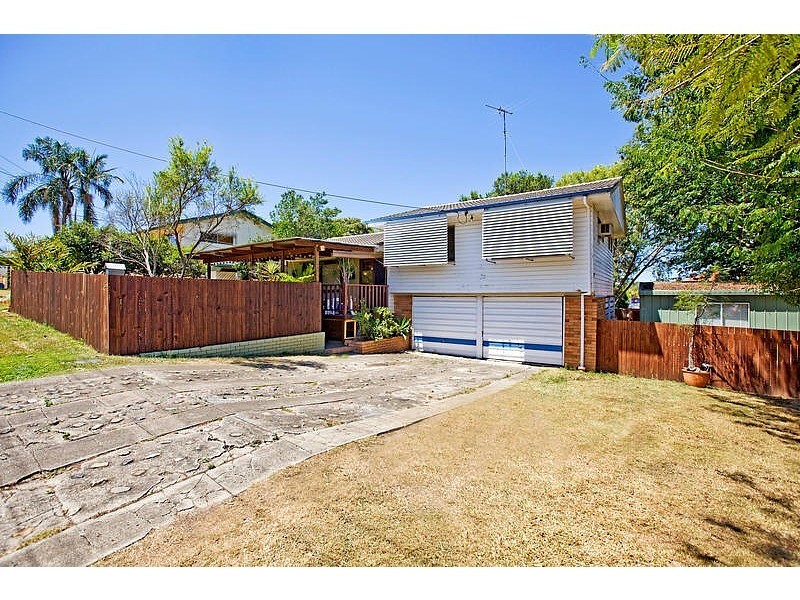 13 Fair Street, Wishart QLD 4122