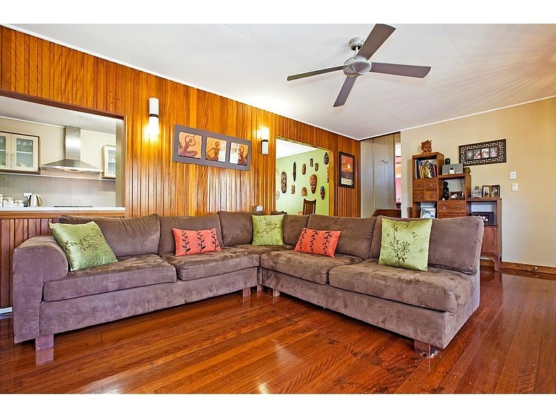 13 Fair Street, Wishart QLD 4122