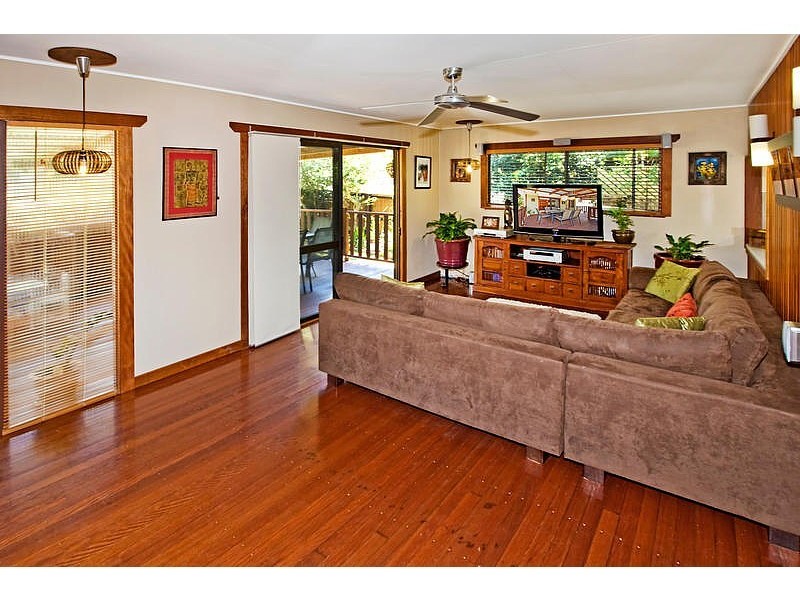 13 Fair Street, Wishart QLD 4122