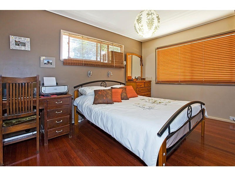 13 Fair Street, Wishart QLD 4122