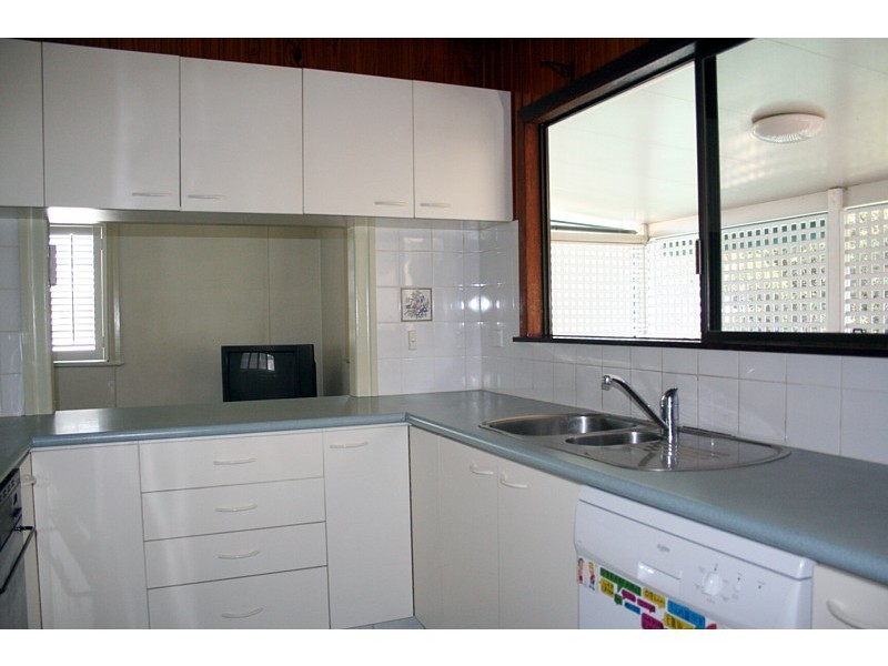 76 Weller Road, Tarragindi QLD 4121