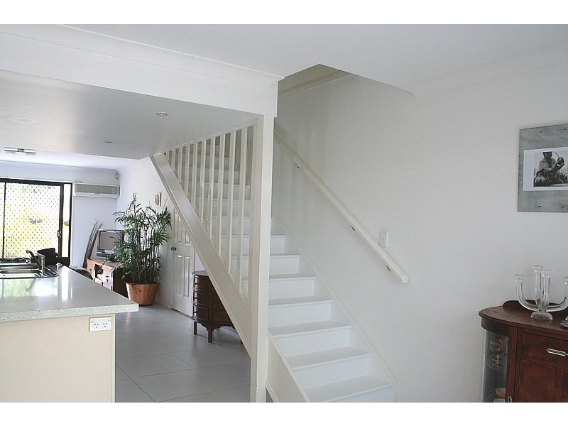 17/21 Boongall Road, Camp Hill QLD 4152