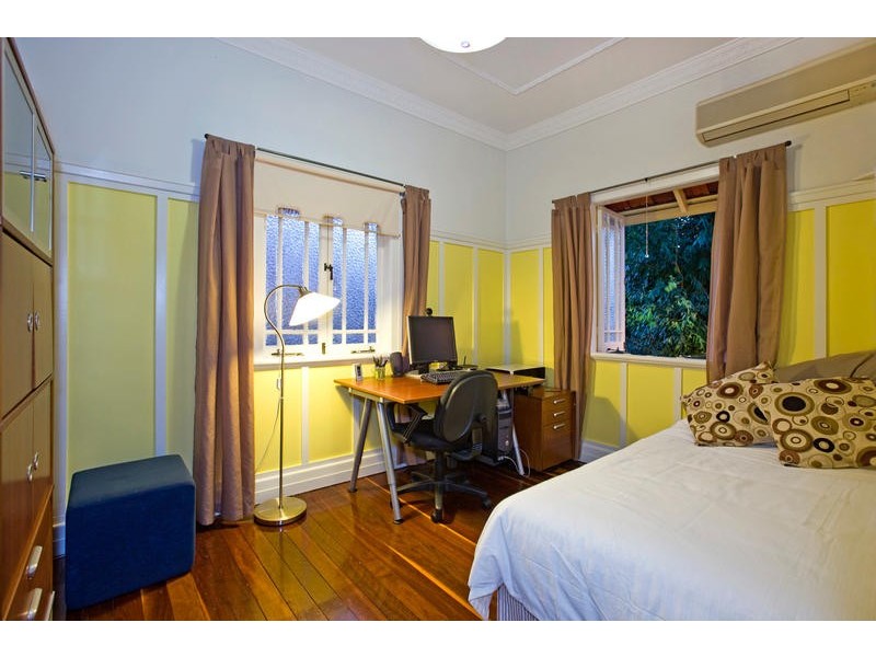 620 Old Cleveland Road, Camp Hill QLD 4152