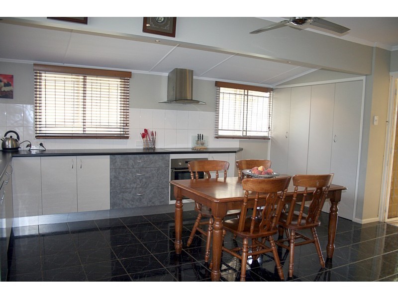 7 Vega Close, Upper Mount Gravatt QLD 4122