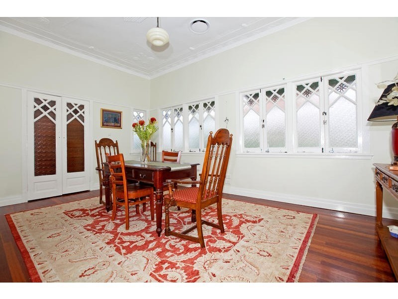 701 Logan Road, Greenslopes QLD 4120