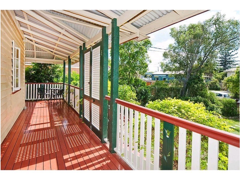 5 Margaret Street, Camp Hill QLD 4152